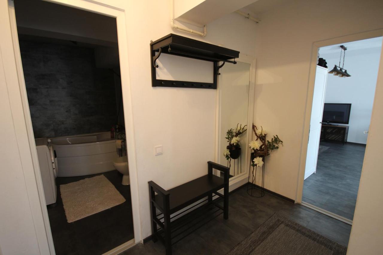 Apartment Francesca Mit Parkplatz Naehe Altstadt Sibiu Eksteriør bilde